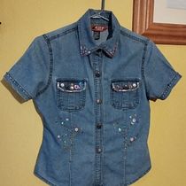 Mi proyecto del curso: Bordado de moda: embellece tu ropa con mostacillas Ein Projekt aus dem Bereich Modedesign, Stickerei, DIY, Upc, cling und Textildesign von vpereyra.a - 18.10.2023