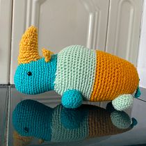 My project for course: Amigurumi Design and Creation. Un progetto di Artigianato, Design di giocattoli, Fiber Art, DIY, Uncinetto, Amigurumi e Textile Design di kinga.dancs - 19.10.2023