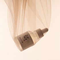 The Light by Barkah: Creative Product Photography Course by Weekend Creative. Photograph, Product Photograph, Photographic Lighting, and Digital Photograph project by M Barkah Herti - 10.18.2023