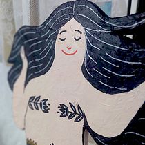 My project for course: Paper Mache for Beginners: Sculpt a Colorful Character. Traditional illustration, Character Design, To, Design, Art To, s, and Creating with Kids project by Elinorah Gee - 10.21.2023