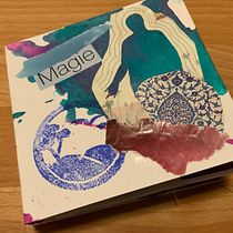 Mein Abschlussprojekt für den Kurs: Kreatives Notizbuch: Collage, Stempel, Decoupage. Ilustração tradicional, Colagem, Papercraft, e Sketchbook projeto de i5s4a3b2e1l0l - 29.10.2023