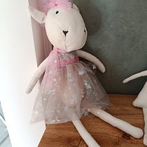 My project for course: Designing and Making Your Own Soft Toy. Projekt z dziedziny Projektowanie postaci, Projektowanie zabawek,  Sz, cie, Wzornictwo i krawiectwo użytkownika Gabriella - 31.10.2023