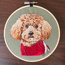 My project for course: Embroidered Pet Portraits: The Thread Painting Technique. Un proyecto de Bordado, Ilustración naturalista				 y Diseño textil de Len Gonzales - 27.10.2023