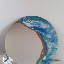 Mi proyecto del curso: Arte con resina: diseña espejos únicos. Projekt z dziedziny Craft, Projektowanie i w, rób mebli, Projektowanie wnętrz, Projektowanie produktowe i DIY użytkownika manugarcia121 - 04.11.2023