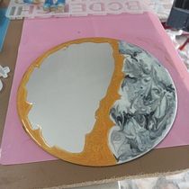 Meu projeto do curso: Arte com resina: crie espelhos únicos. Projekt z dziedziny Craft, Projektowanie i w, rób mebli, Projektowanie wnętrz, Projektowanie produktowe i DIY użytkownika sandrampi - 10.11.2023