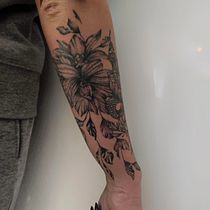 Mój projekt z kursu: Tatuaż dla początkujących. Tattoo Design project by olivia_aleks94 - 11.14.2023