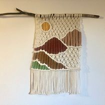 Il mio progetto del corso: Macramè per principianti: arazzi ispirati alla natura. Un proyecto de Macramé y Diseño textil de nora.levi - 17.11.2023