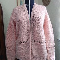 Mi proyecto del curso: Crochet: diseña y teje prendas de estilo romántico. Design de moda, Tecido, DIY, Crochê, e Design têxtil projeto de Sam Srz - 17.11.2023