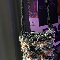 Mi proyecto del curso: Moda sostenible: iníciate en el upcycling. Un projet de St, lisme, Art textile, DIY, Upc , et cling de Regina Navarro González - 24.11.2023
