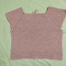 Meu projeto do curso: Top-down: roupas de crochê sem costura. Fashion Design, Fiber Arts, DIY, Crochet, and Textile Design project by lauramostaro - 12.01.2023