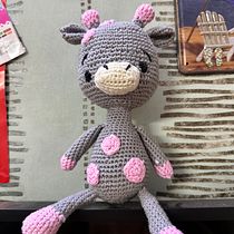 My project for course: Crocheting Amigurumi Animals for Beginners. Arts, Crafts, To, Design, Crochet, Amigurumi, and Textile Design project by nayana_2v - 11.28.2023
