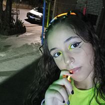 Meu projeto do curso: Introdução a técnicas de maquiagem profissional. Un projet de Cinéma, vidéo et télévision, Direction artistique, St, lisme , et Photographie de mode de Ana Laura Salesse - 30.11.2023