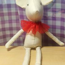 Mi proyecto del curso: Diseño y  confección de peluches. Projekt z dziedziny Projektowanie postaci, Craft, Projektowanie zabawek,  Sz, cie, Wzornictwo i krawiectwo użytkownika yolandha - 06.12.2023