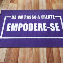 Camapanha Dê um passo à frente: Empodere-se. Writing, Cop, writing, Social Media, and Communication project by Luke Carvalho - 12.06.2023