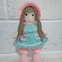 Mi proyecto del curso: Elaboración de muñecas amigurumi románticas. Arts, Crafts, To, Design, Fiber Arts, Crochet, Amigurumi, and Textile Design project by Marycarmen Tovar Olvera - 12.08.2023