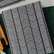 Mi proyecto del curso: Diseño y encuadernación de sketchbooks_Amarilloela. Un proyecto de Encuadernación y Sketchbook de elainelopez20 - 07.12.2023