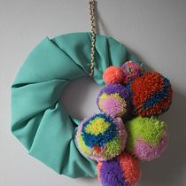 Mi proyecto del curso: Diseño y creación de pompones. Artesanato, Decoração de interiores, DIY, e Design têxtil projeto de anabelh06 - 11.12.2023