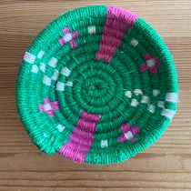 My project for course: Basket Weaving for Beginners: The Coiling Technique. Un projet de Création d'accessoires, Artisanat, St, lisme, Art textile , et Design textile de mikibr1 - 11.12.2023