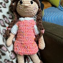 Mi proyecto del curso: Amigurumi: diseño de ropa, pelo y complementos. Projekt z dziedziny Craft, Projektowanie zabawek,  Tkactwo, Sz, dełkowanie, Amigurumi, Wzornictwo tekst i liów użytkownika mariposasdeluz18 - 13.12.2023