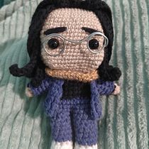 Mi proyecto del curso: Amigurumis: personas tejidas a crochet. Arts, Crafts, To, Design, Fiber Arts, Crochet, Amigurumi, and Textile Design project by Inochea Rivero - 12.17.2023