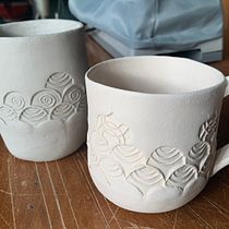 My project for course: Stamp Making for Textured Pottery. Arts, Crafts, Fine Arts, Decoration, Ceramics, and DIY project by Shawn S - 11.10.2023