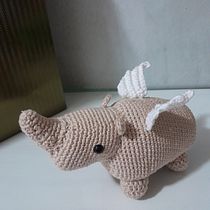 Meu projeto do curso: Design e criação de amigurumis. Un progetto di Artigianato, Fiber Art e Textile Design di glaucoliveira2017 - 04.01.2024