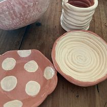 My project for course: Ceramics at Home for Beginners Ein Projekt aus dem Bereich Erweiterungsentwicklung, H, werk, Bildende Künste und Keramik von Caitlin Gregory - 07.01.2024