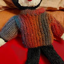 My project for course: Creating Garments Using Crochet. Fashion Design, Fiber Arts, DIY, Crochet, and Textile Design project by Malgorzata Bieniek - 01.07.2024