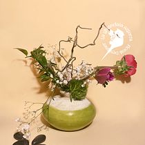 Il mio progetto del corso: Ikebana: composizione floreale per principianti. Interior Design, Decoration, Interior Decoration, Floral, and Plant Design project by Tiziana Tesio - 01.13.2024