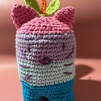 Mi proyecto del curso: Amigurumi: creación de personajes con ganchillo. Arts, Crafts, To, Design, Fiber Arts, Crochet, Amigurumi, and Textile Design project by Elena Castro - 01.13.2024