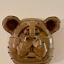 My project for course: Cardboard Sculptures for Beginners. Character Design, Arts, Crafts, Fine Arts, and Sculpture project by Ange Garrett - 01.11.2024