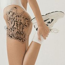 Meu projeto do curso: Lettering para tatuagem . % Luana Silva tarafından hazırlanan Kaligrafi, Harfler, Ve Dövme Tasarımı projesi - 01.11.2024