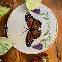 Mój projekt z kursu: Techniki haftu realistycznego. Traditional illustration, Embroider, and Textile Design project by Marta S - 01.16.2024
