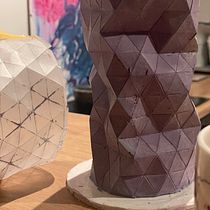 Mój projekt z kursu: Geometryczne formy DIY: projektuj wielościenne przedmioty. Projekt z dziedziny Design, Projektowanie dodatków, Craft,  Sztuki piękne, Projektowanie wnętrz,  Dekoracja wnętrz, Dekoracja wnętrz i DIY użytkownika Aleksandra Dyaczyńska - 17.01.2024