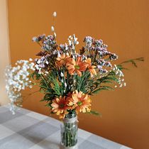 Ramo silvestre . Interior Design, L, scape Architecture, Decoration, DIY, Floral, and Plant Design project by Samantha Moreno Brown - 01.24.2024