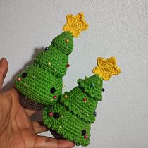Mi proyecto del curso: Amigurumi: creación de personajes con ganchillo. Arts, Crafts, To, Design, Fiber Arts, Crochet, Amigurumi, and Textile Design project by Rocio Jiménez Ortega - 01.19.2024