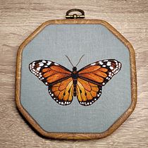 Mój projekt z kursu: Techniki haftu realistycznego. Traditional illustration, Embroider, and Textile Design project by klaudusiapelka97 - 01.24.2024
