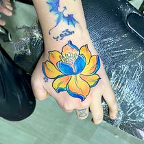 Mi proyecto del curso: Técnicas de color para tatuajes. Traditional illustration, Drawing, Digital Illustration, Tattoo Design, and Digital Drawing project by María Alejandra Guarache Acuña - 01.25.2024