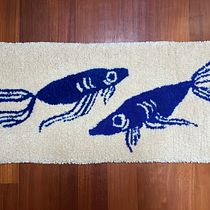 Fish rug 🐟✨My project for course: Tufting Technique for Creating Rugs. Un projet de Artisanat, Décoration, Art textile, DIY , et Design textile de Elisa Albanelli - 25.01.2024