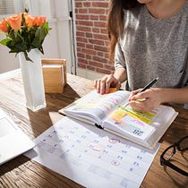 Time Management. Creative Consulting, Design Management, Marketing, Management, and Productivit project by coronelaldo747 - 01.23.2024