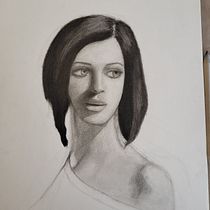 Mi proyecto del curso: Retrato realista con lápiz de grafito. Un progetto di Illustrazione tradizionale, Belle arti, Bozzetti, Disegno a matita, Disegno, Disegno di ritratti, Disegno realistico, Disegno artistico e Disegno anatomico di martino98888 - 26.01.2024