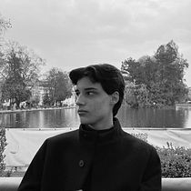 My project for course: Introduction to Fashion Styling. Design de moda projeto de roman_matei - 27.01.2024