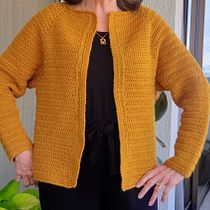 Mi proyecto del curso: Top-down: prendas a crochet de una sola pieza. Fashion Design, Textile Design, Fiber Arts, DIY, and Crochet project by Victoria Beresi - 01.30.2024