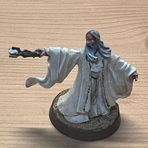 Pintando a Saruman. Een project van Craft,  Beeldende kunst, Beeldhouwwerk y Decoratief schilderen van DL Fuentes - 03.02.2024