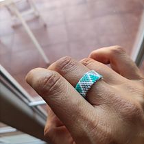 Mi proyecto del curso: Diseño de accesorios con cuentas: teje patrones elegantes. Accessor, Design, Arts, Crafts, Jewelr, Design, and Fiber Arts project by Laura Martínez de Aguirre - 02.05.2024