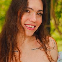 Meu projeto do curso: Retrato fotográfico intimista. Photograph, Portrait Photograph, Photographic Lighting, Fine-Art Photograph & Interior Photograph project by Hayana Vitória da Cruz Andrade - 12.23.2023