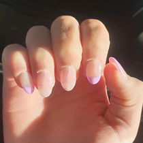 Il mio progetto del corso: Introduzione alla nail art. Design, Traditional illustration, Painting, Pattern Design, and Decorative Painting project by julimatu2 - 02.08.2024