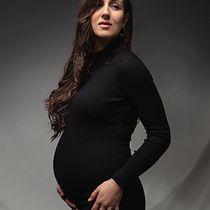 My project for course: Professional Lighting for Studio Photography. Photograph, Portrait Photograph, Photographic Lighting, Studio Photograph, and Digital Photograph project by Vasilena Georgieva - 01.31.2024