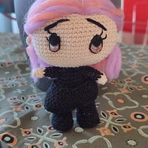 Il mio progetto del corso: Amigurumi: persone tessute a uncinetto. Arts, Crafts, To, Design, Fiber Arts, Crochet, Amigurumi, and Textile Design project by deboram70 - 02.14.2024