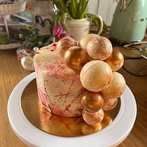 Mi proyecto del curso: Cake design: técnicas decorativas modernas. Un progetto di Design e DIY di martaficza - 15.02.2024